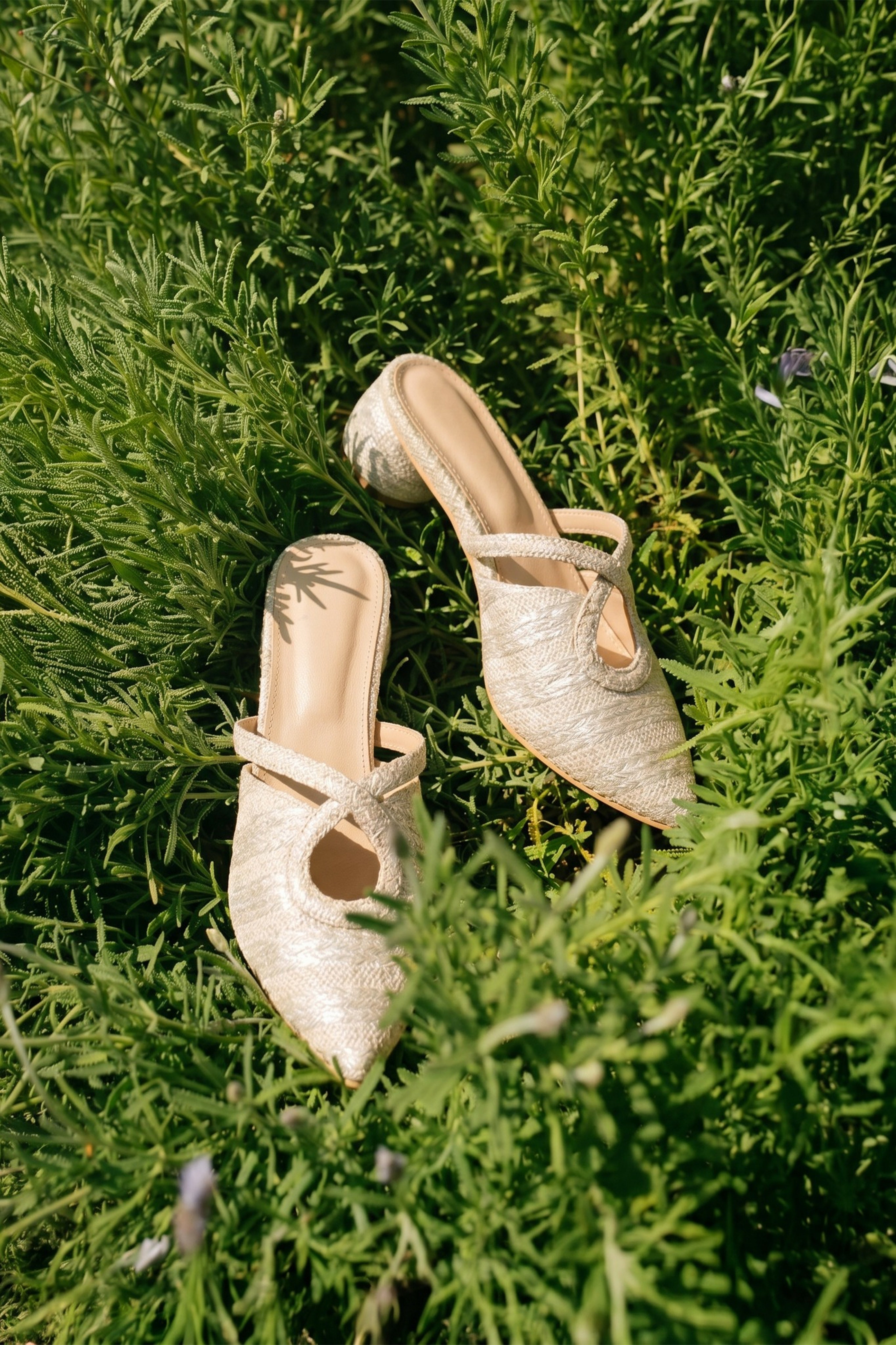 Luxe Woven Pointed Mules – Champagne silver